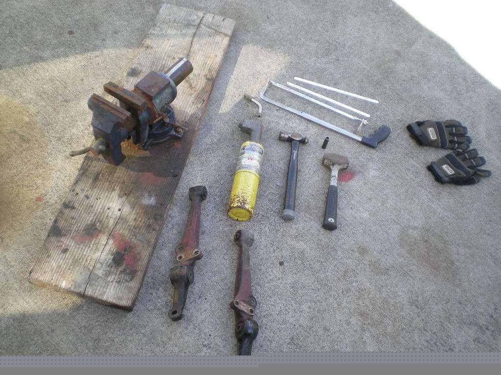 [DIY] How to remove bushings without a press [PICS] Honda CRX Forum